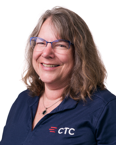Jennie_Johnson\-headshot\-07_2024\-480x601\-48f8994